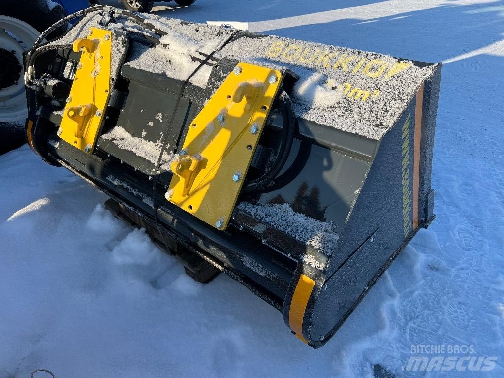 Soukkio HK 1.0m^3 Sypače písku a soli
