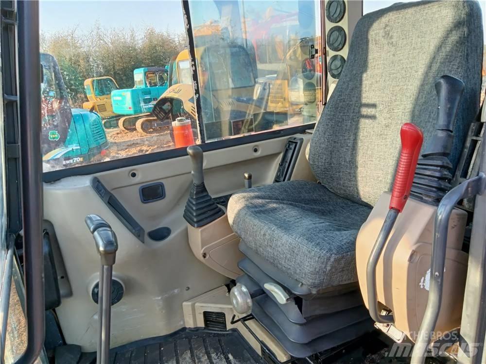 Doosan DH60-7 Pásová rýpadla