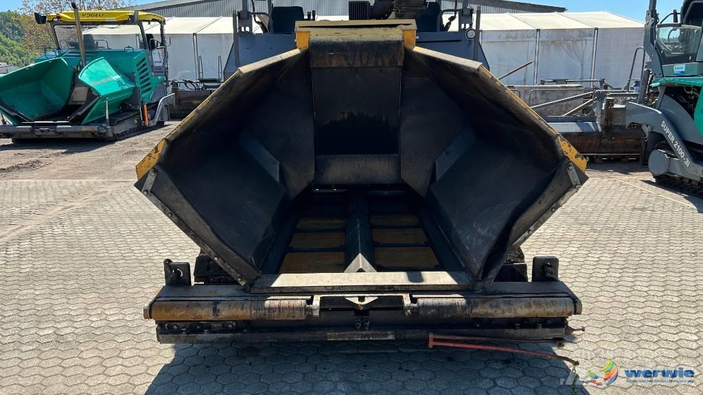 Volvo ABG TITAN 5820 Finišery