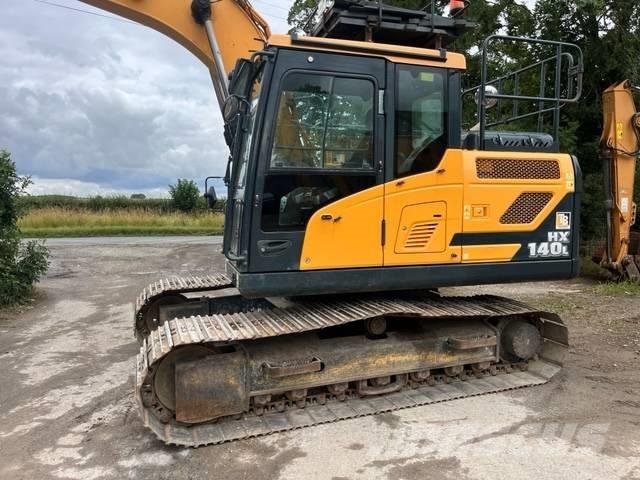 Hyundai HX 140 L Pásová rýpadla