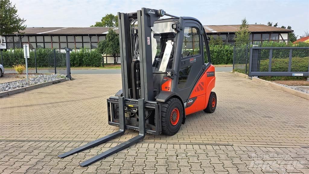 Linde H35D-02 Dieselové vozíky