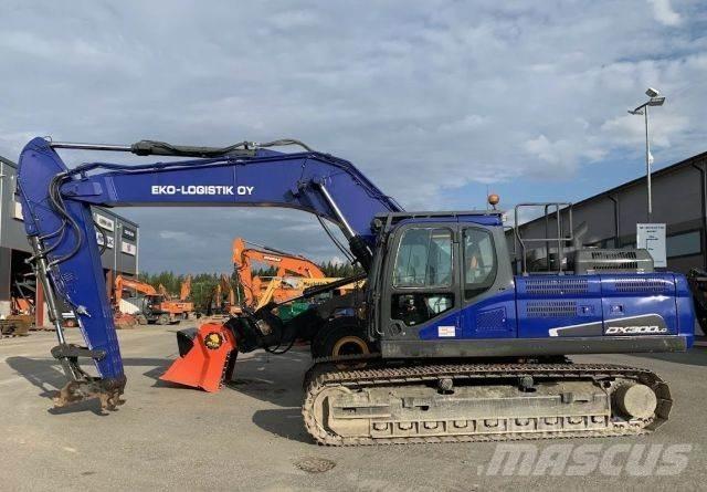 Doosan DX300 LC-5 Pásová rýpadla