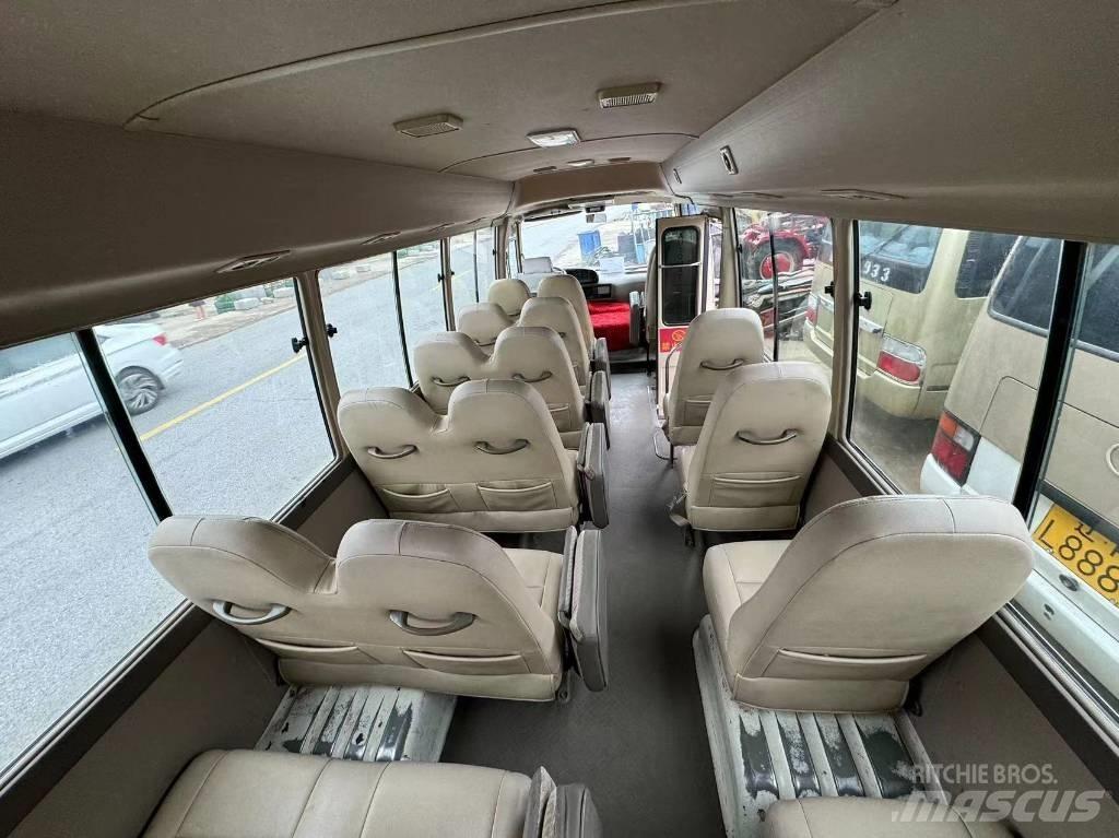 Toyota Coaster Bus Minibusy