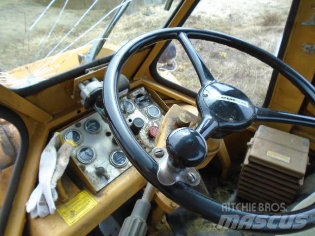 CAT 950 A Kolové nakladače