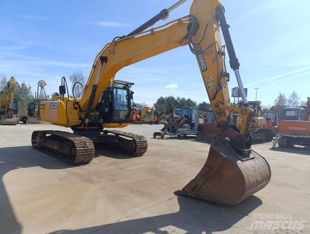 JCB JS 220 Pásová rýpadla