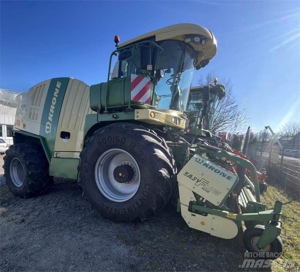 Krone BIG x 700 Samojízdné sekačky