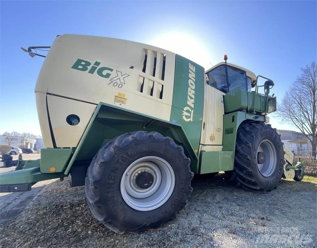 Krone BIG x 700 Samojízdné sekačky