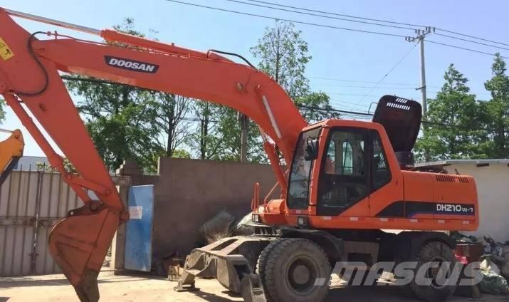 Doosan DH210W-7 Kolová rýpadla