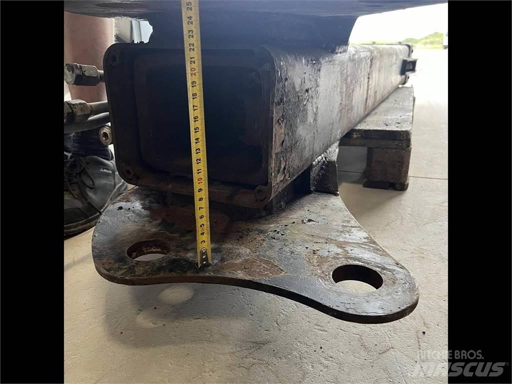 Loglift F71 F85 Těžební jeřáby