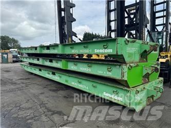 Seacom 100t (40ft) Přístavní nakladače