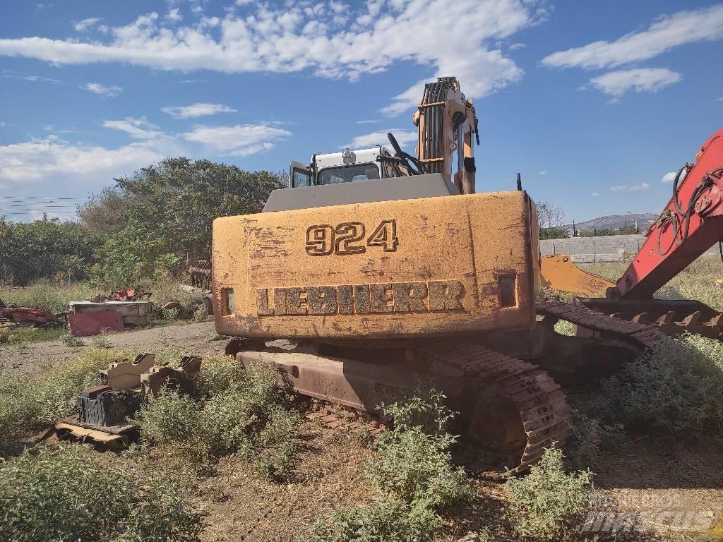 Liebherr R 924 Převodovka