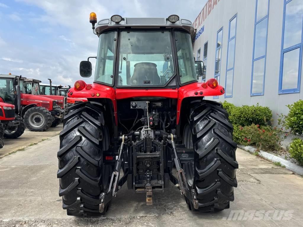 Massey Ferguson 6455 Traktory