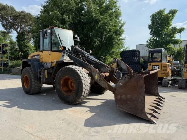 Komatsu WA 200-5 Kolové nakladače