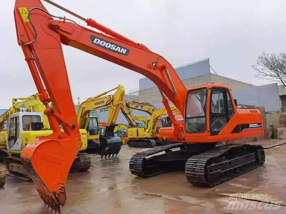 Doosan DH 220 Pásová rýpadla