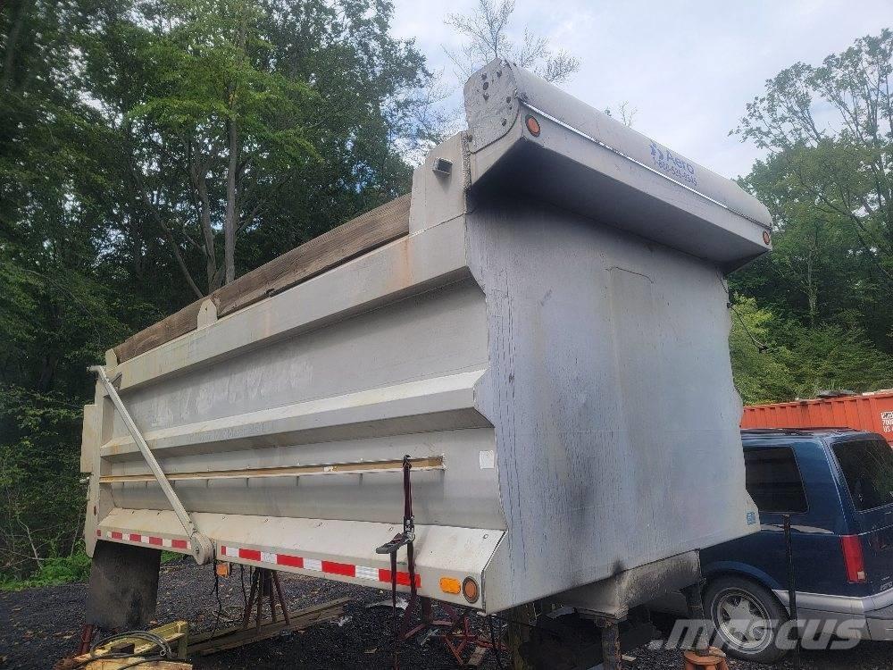  J & J 17' Dump Body Sklápěče