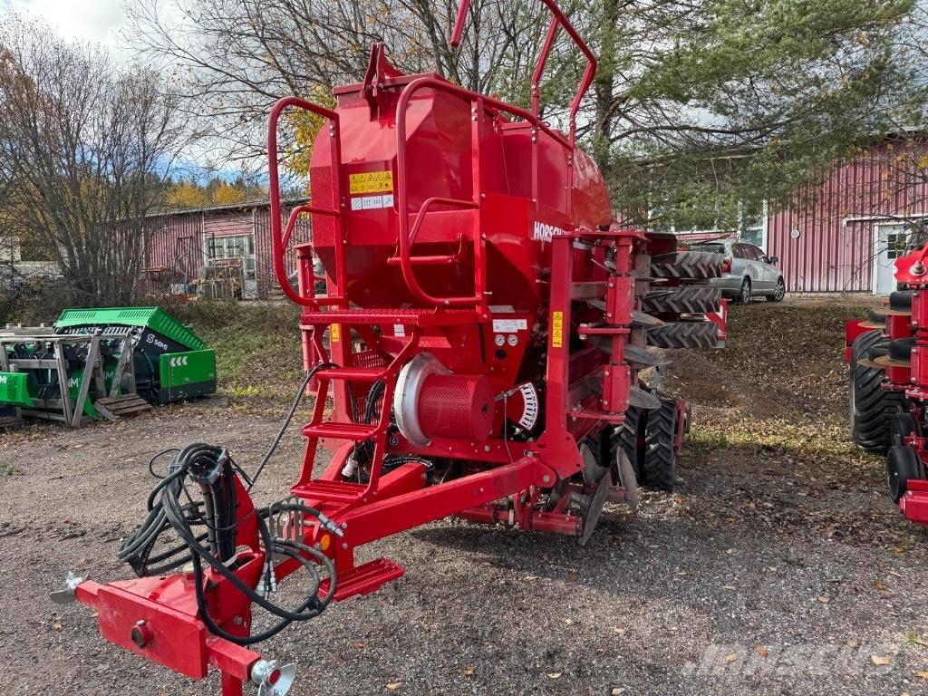 Horsch Pronto 4 DC Kombinované secí stroje