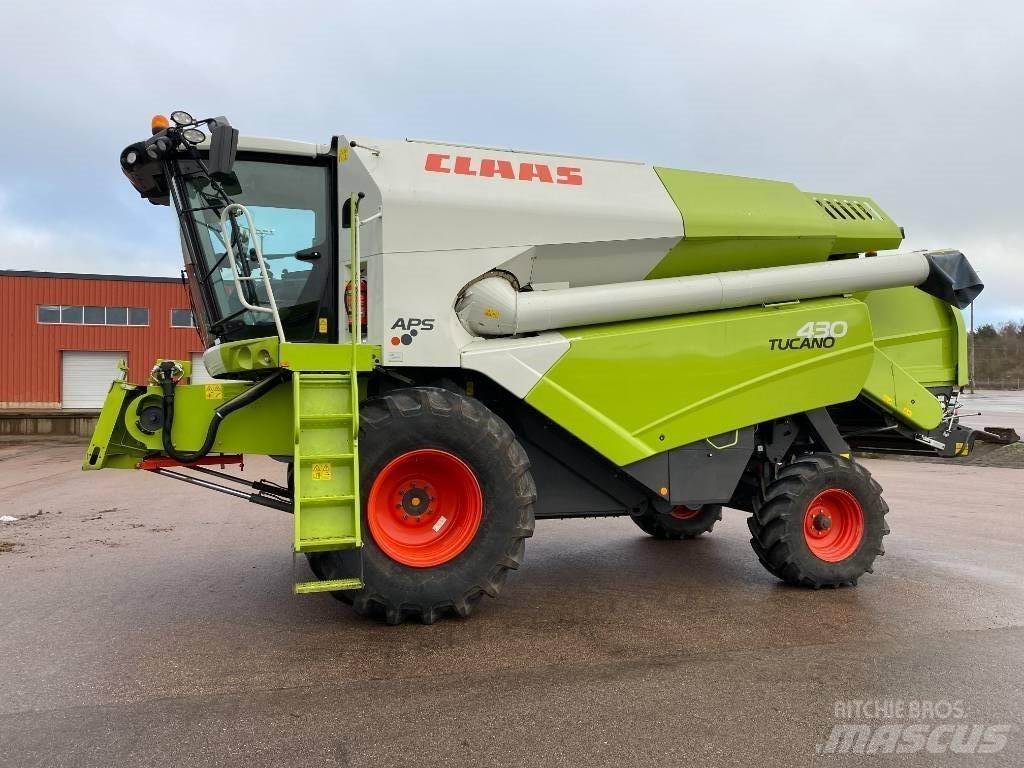 CLAAS Tucano 430 Sklízecí mlátičky