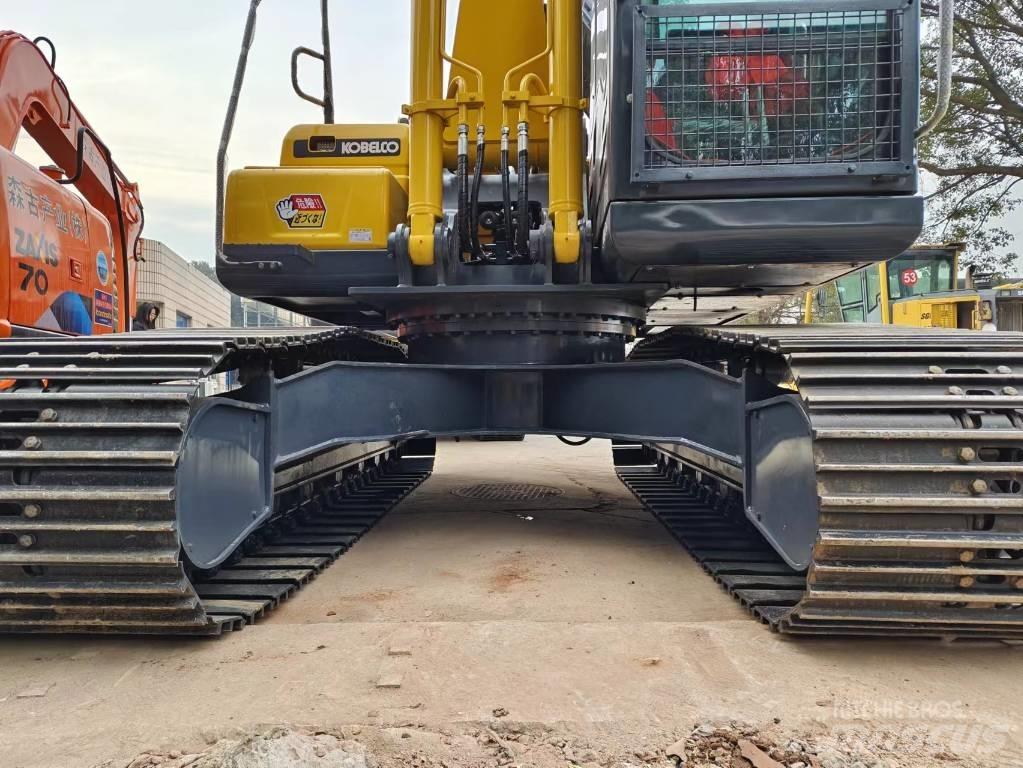 Kobelco SK200D Pásová rýpadla
