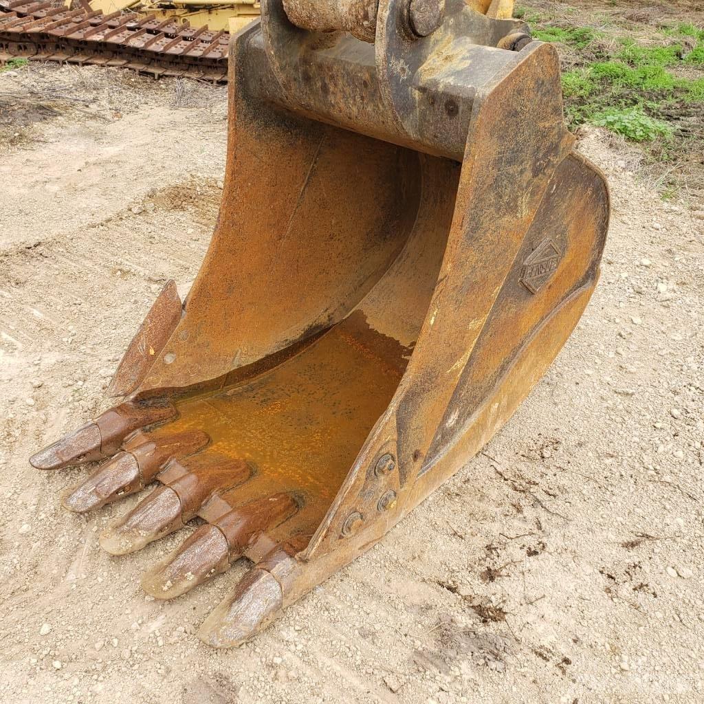 Komatsu PC210LCi-10 Pásová rýpadla