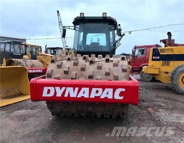 Dynapac CA 602 D Tahačové válce