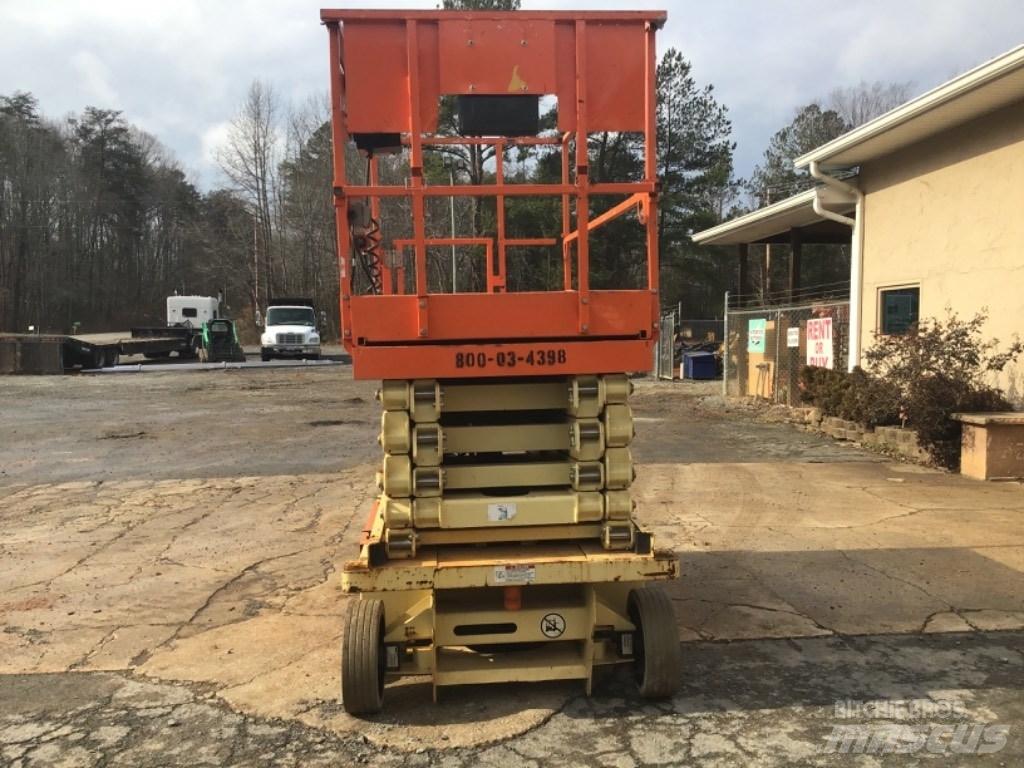 JLG 3248RS Nůžková zvedací plošina