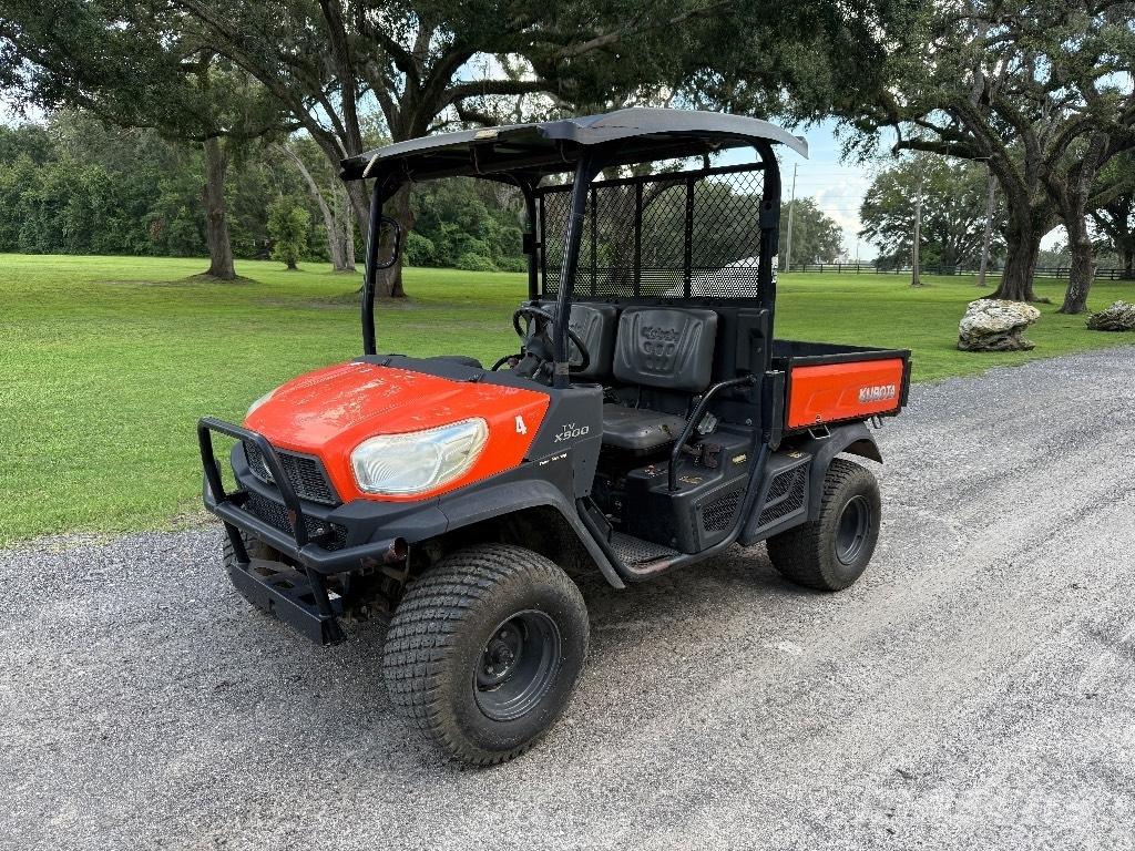 Kubota X900 Užitkové stroje