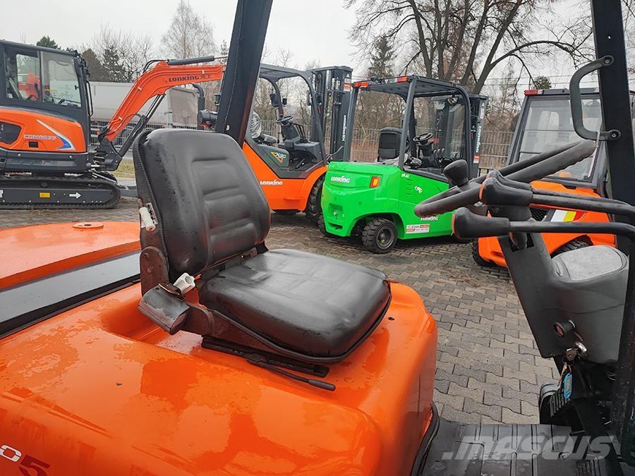 Doosan D30G Dieselové vozíky