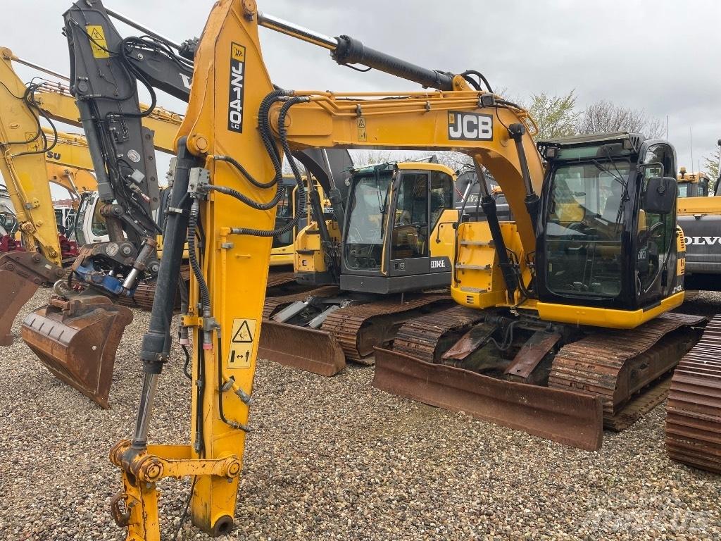 JCB JZ140LC Pásová rýpadla