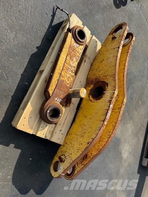 Komatsu BUCKET LINK Lopaty