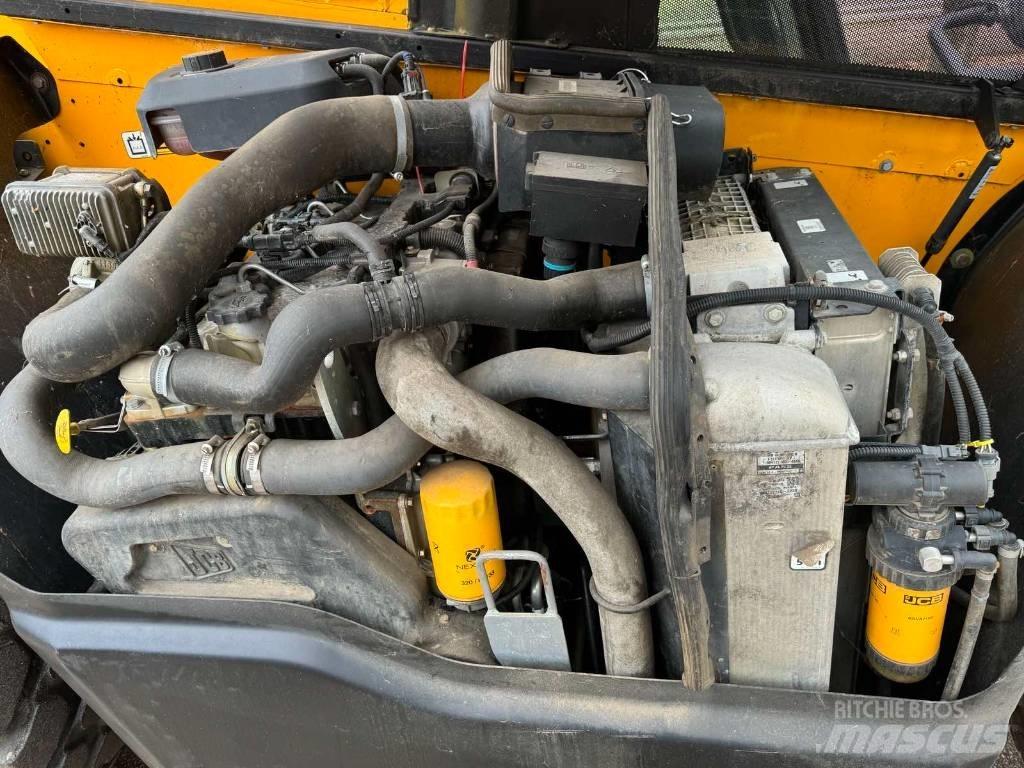 JCB 527-58 Teleskopické nakladače pro zemědělství
