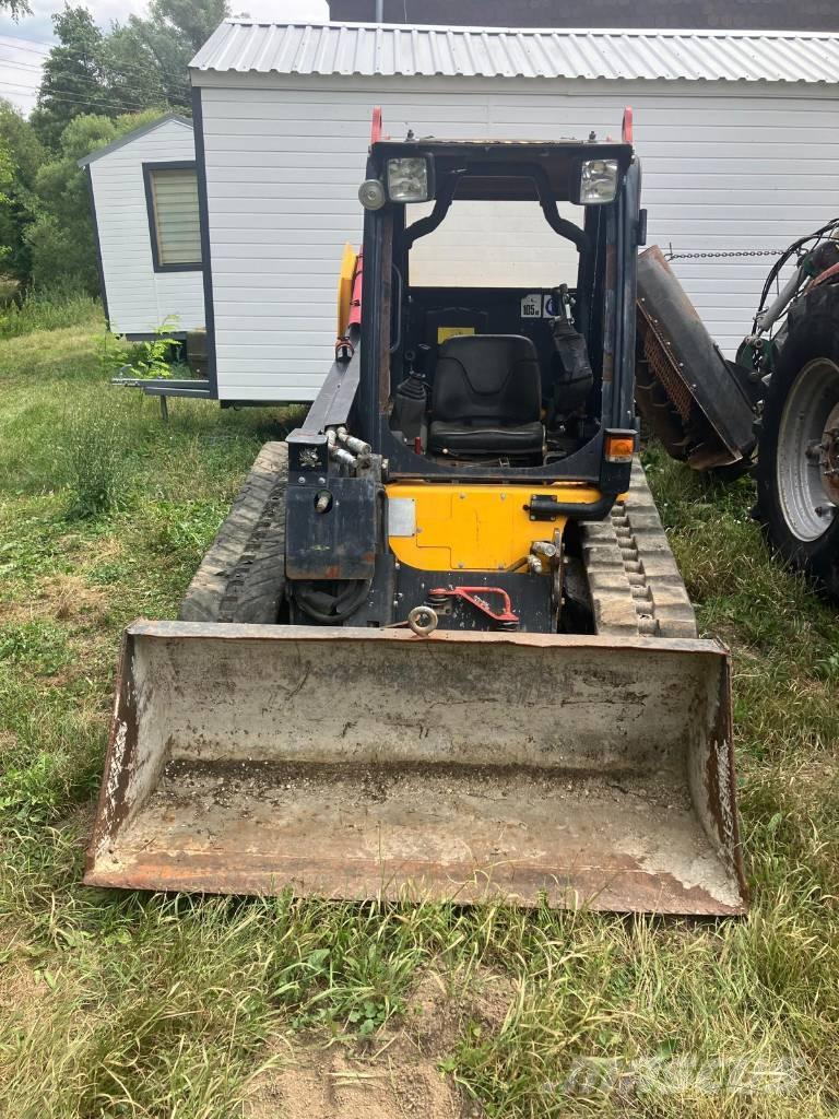 JCB 150 Smykem řízené nakladače