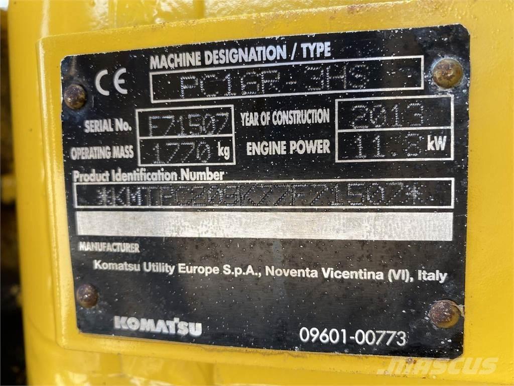 Komatsu PC16R-3 Kolová rýpadla