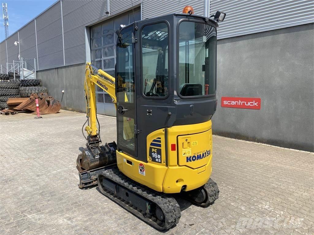 Komatsu PC16R-3 Kolová rýpadla