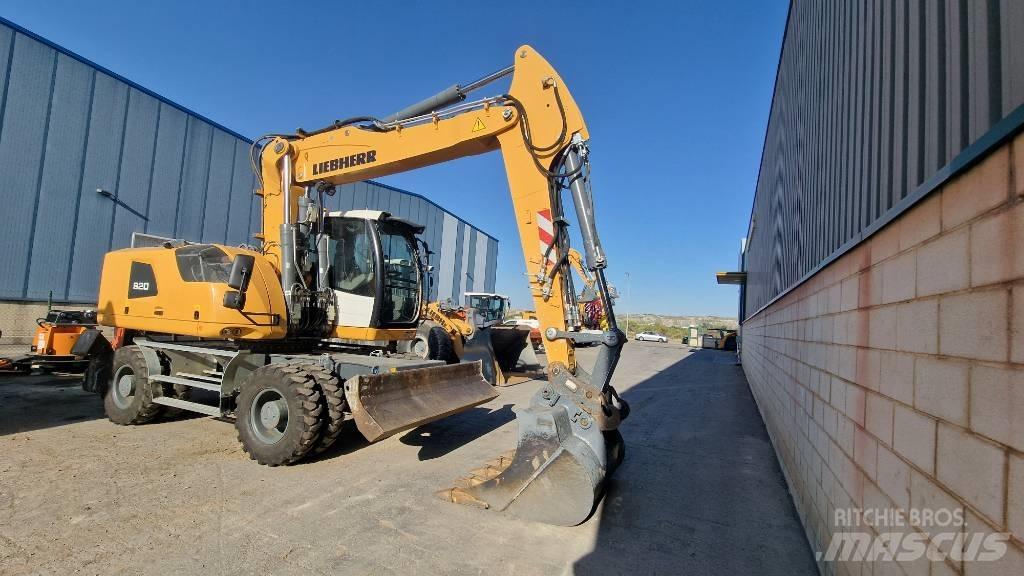 Liebherr A 920 Kolová rýpadla