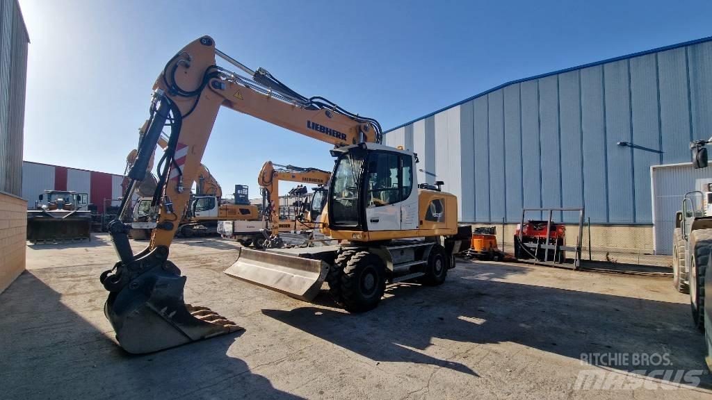 Liebherr A 920 Kolová rýpadla