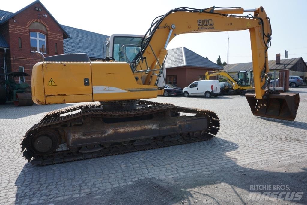 Liebherr R 900 C Pásová rýpadla