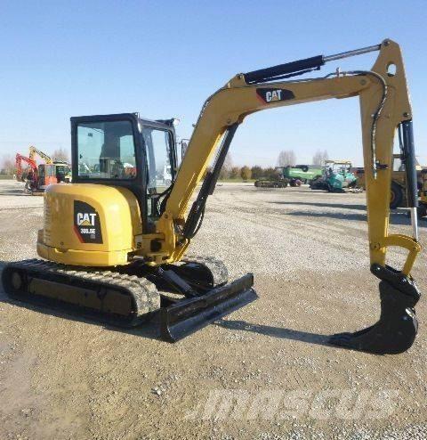 CAT 305.5 Mini rýpadla < 7t