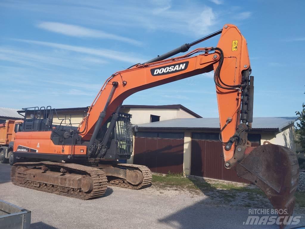 Doosan DX 300 LC Pásová rýpadla