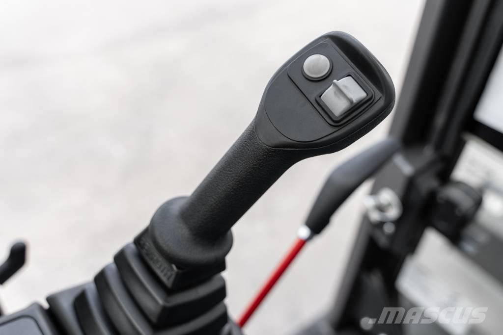 CASE CX 50 D Mini rýpadla < 7t