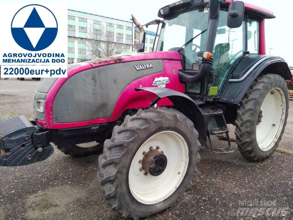 Valtra T 151 E Traktory