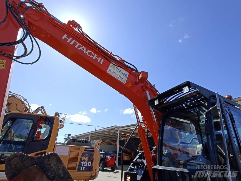 Hitachi ZX 135 US-6 Pásová rýpadla