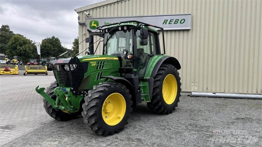 John Deere 6120M Kompaktní traktory