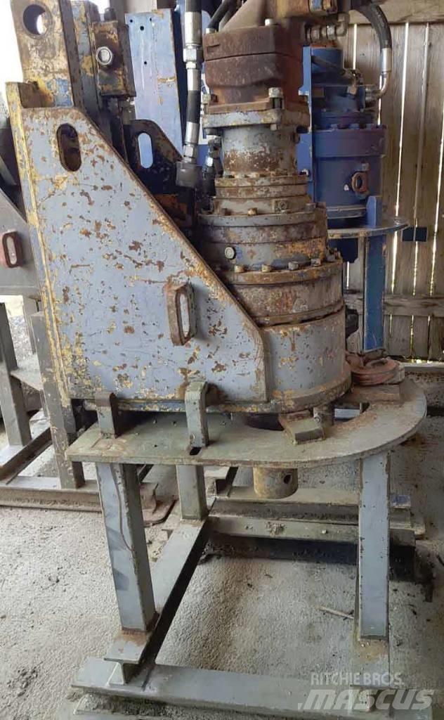 Sennebogen ZM19T Vibrační beranidla