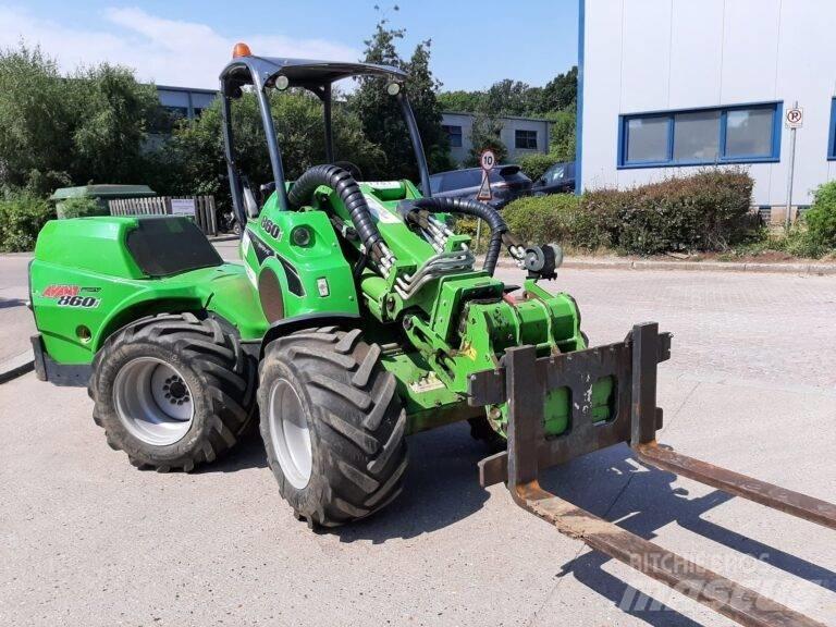 Avant 860 i Víceúčelové nakladače