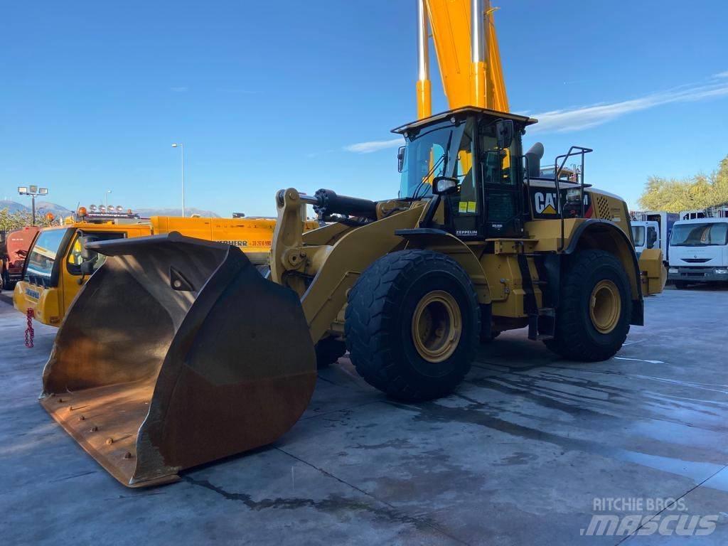 CAT 972M XE Kolové nakladače