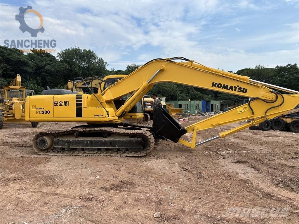Komatsu PC 200-6 Pásová rýpadla
