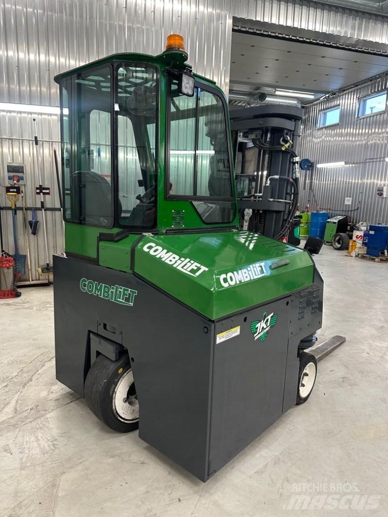 Combilift CB2500E Akumulátorové vozíky