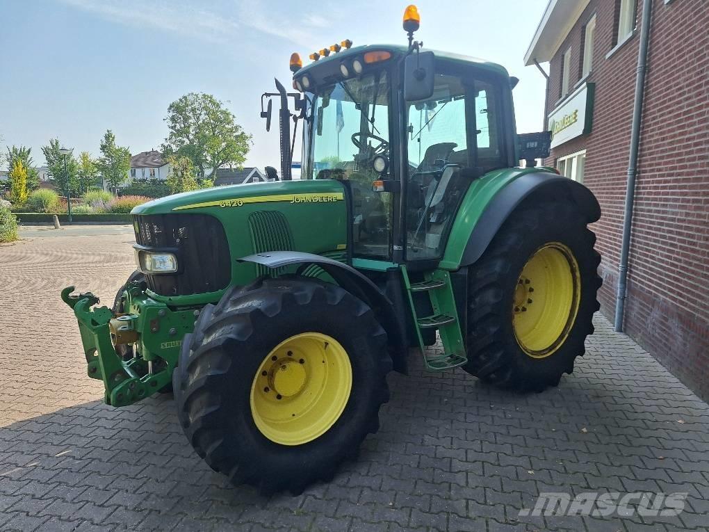 John Deere 6420 Traktory