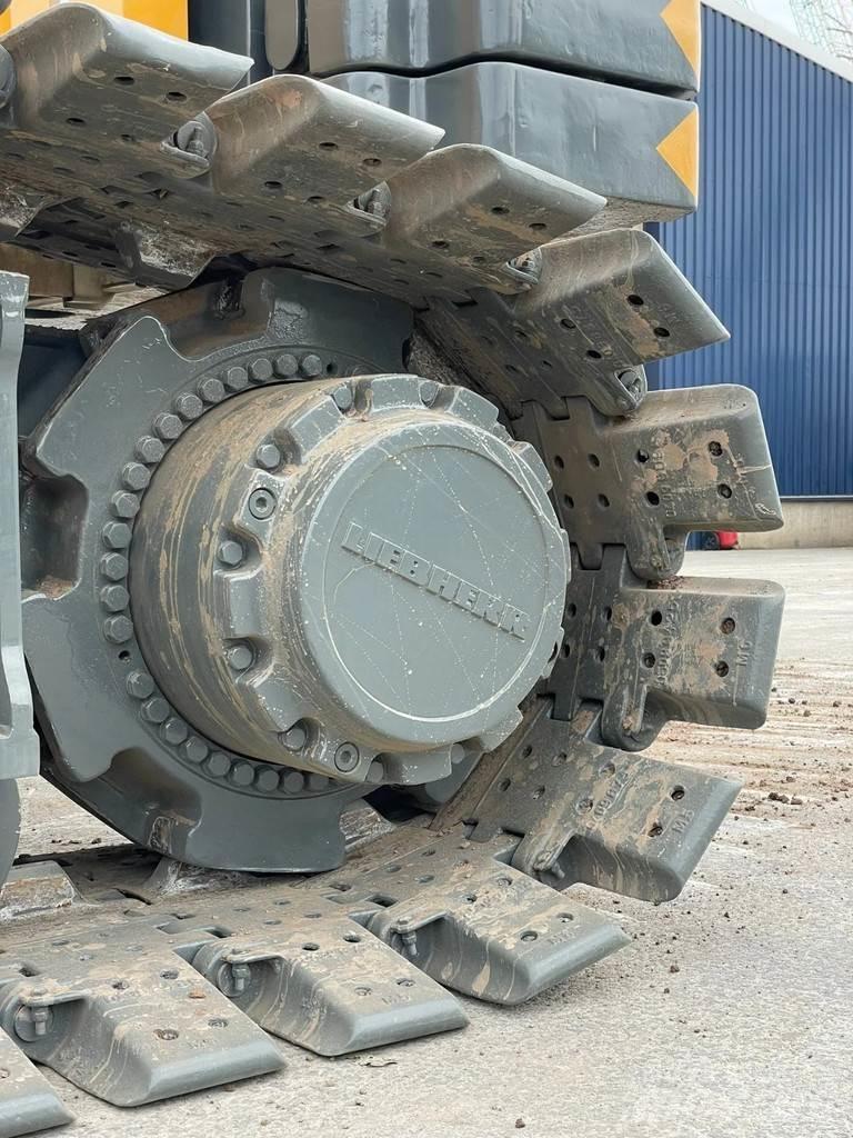 Liebherr LR1200 Pásové jeřáby