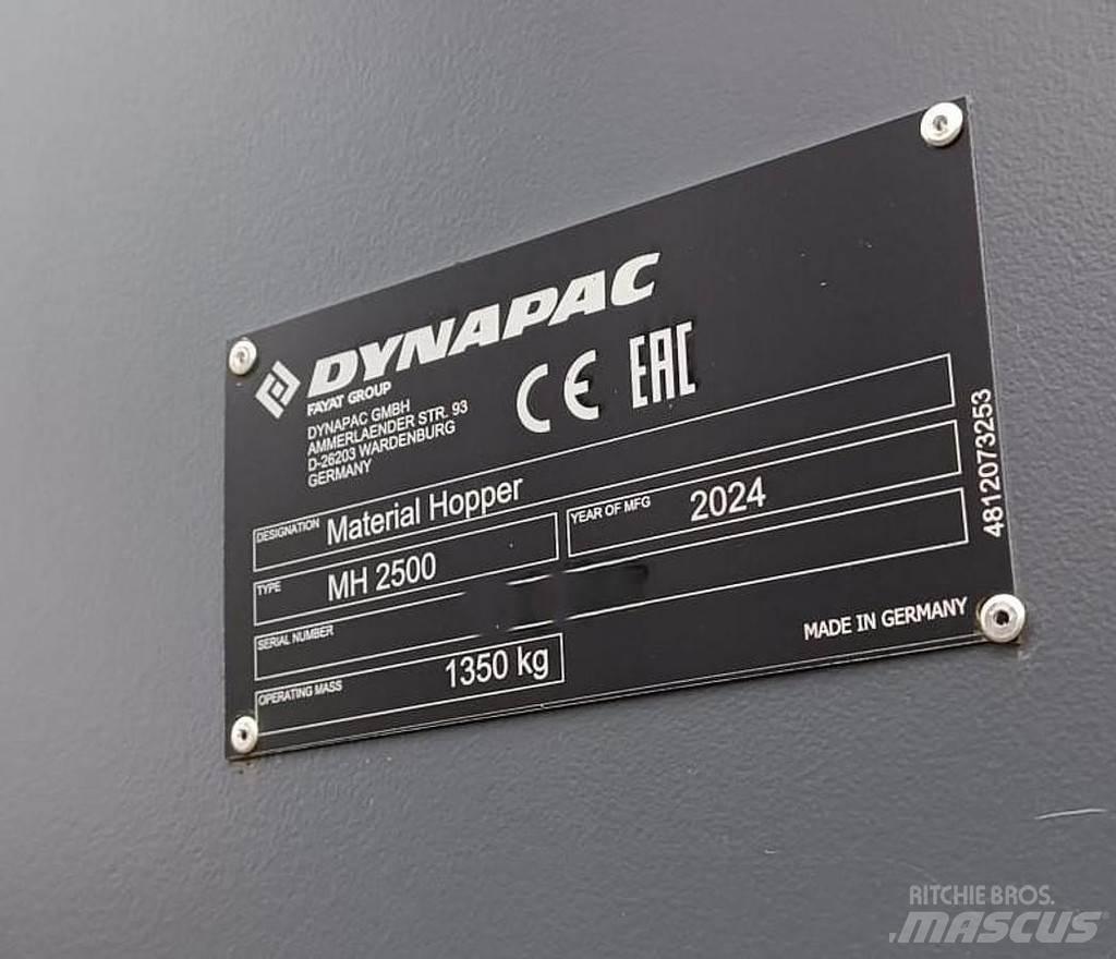 Dynapac MH2500 Krmítka, krmné žlaby